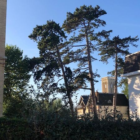 Les Pins Penches Apartment Villers-sur-Mer Bagian luar foto