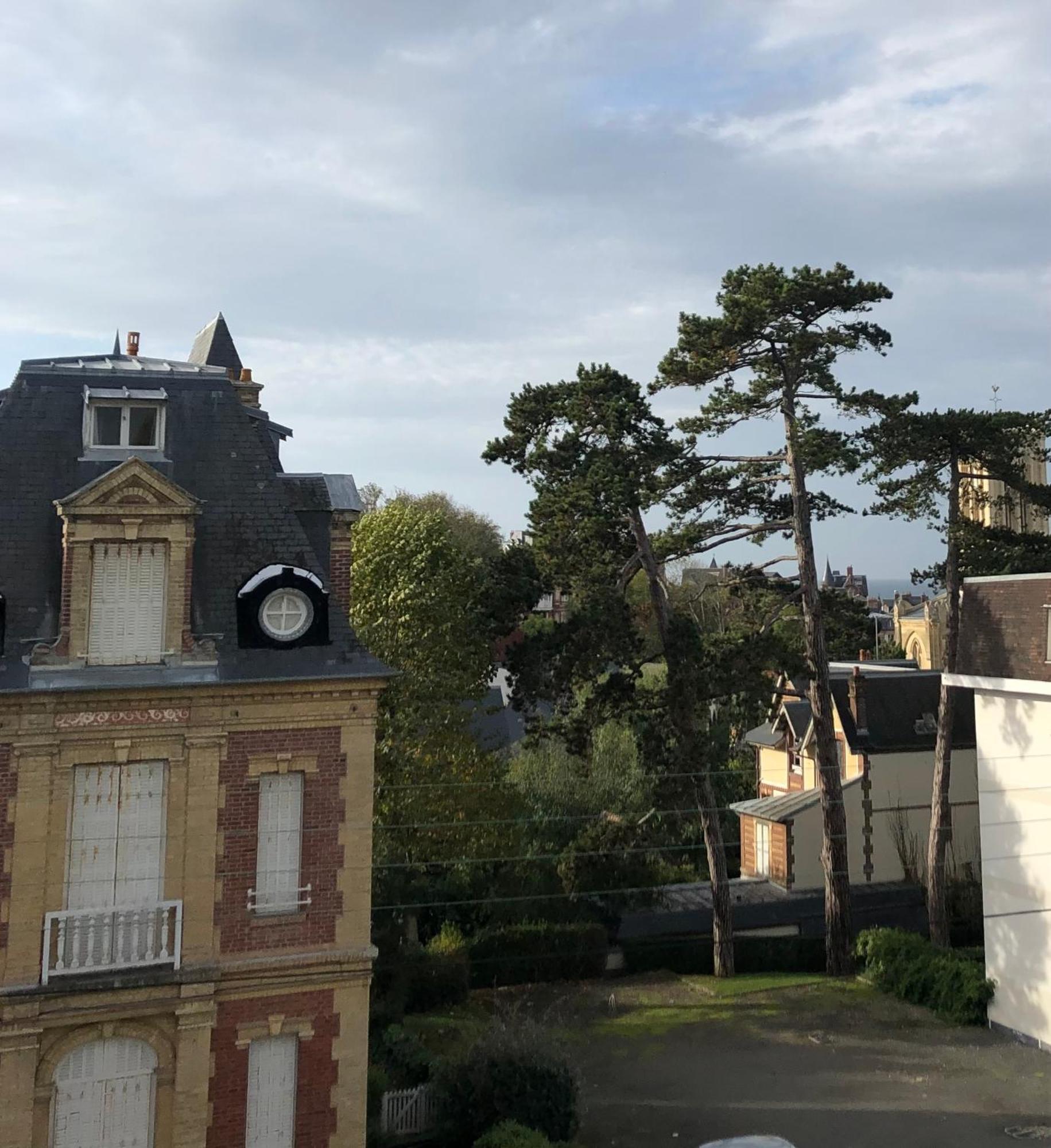 Les Pins Penches Apartment Villers-sur-Mer Bagian luar foto
